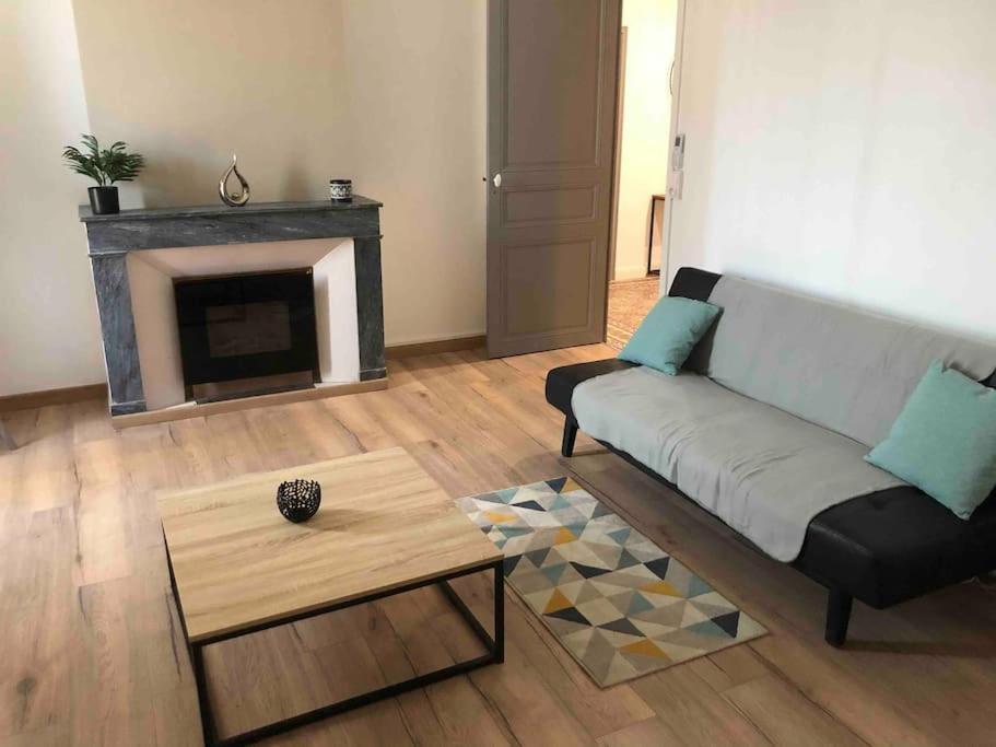 Appartement Spacieux Centre Ville Rivesaltes Exterior foto