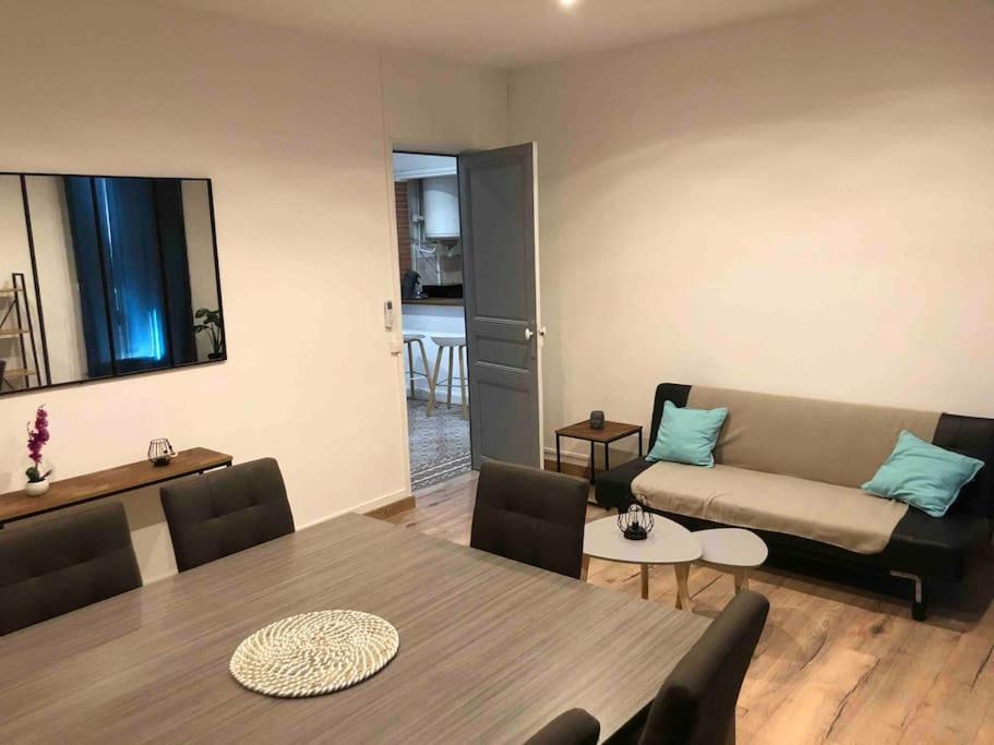 Appartement Spacieux Centre Ville Rivesaltes Exterior foto